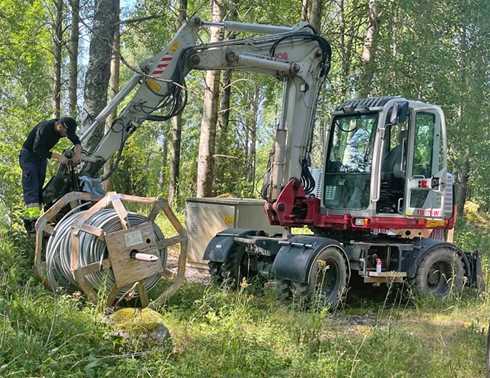 Hjulburen grävmaskin Take Job TB175 stulen i Smedjebacken öster om Ludvika